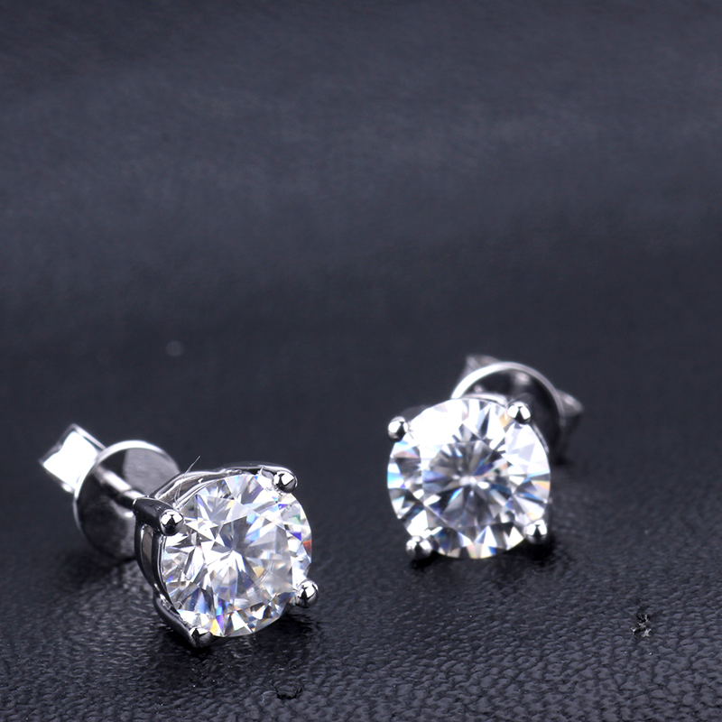 AuME001(梧)莫桑D色/6.5mm/2ct/2p/含损金1.4g/18K白金耳钉